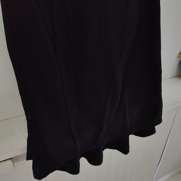 Ricki's Black Skirt With longer ruffled back side Size 4 - Picture 3 of 11